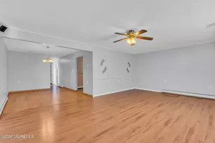 1017 Camino Real Ct, Toms River Township, NJ 08757 - Photo 9