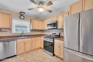 1017 Camino Real Ct, Toms River Township, NJ 08757 - Photo 19