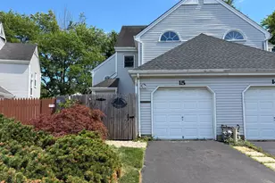 15 Stowe Ct, Freehold, NJ 07728 - Photo 13
