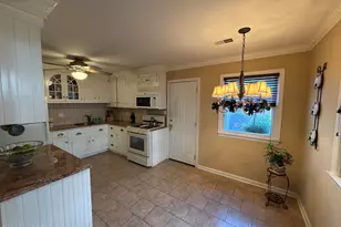 15 Stowe Ct, Freehold, NJ 07728 - Photo 3