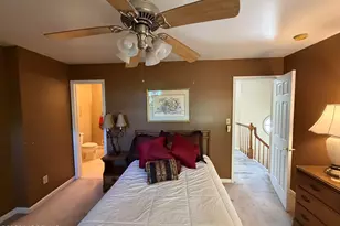 15 Stowe Ct, Freehold, NJ 07728 - Photo 11
