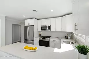 205 Bonaire Dr, Toms River Township, NJ 08757 - Photo 1