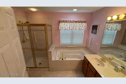 38 Morning Glory Lane, Lakewood, NJ 08701 - Photo 9