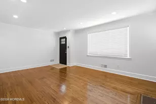 1 Cottage Pl, Freehold, NJ 07728 - Photo 7