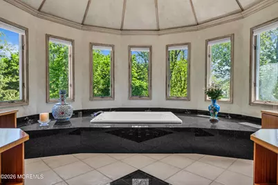 427 Fawns Run, Morganville, NJ 07751 - Photo 67