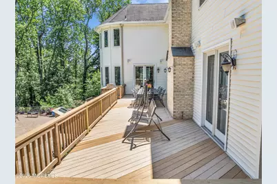 427 Fawns Run, Morganville, NJ 07751 - Photo 13