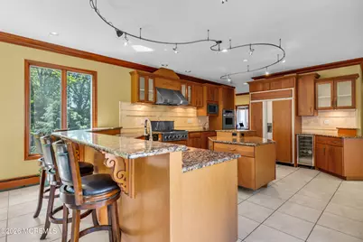 427 Fawns Run, Morganville, NJ 07751 - Photo 49