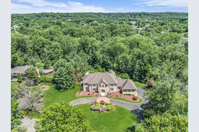 427 Fawns Run, Morganville, NJ 07751 - Photo 21