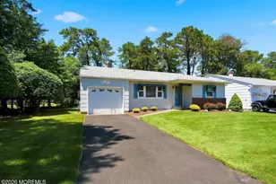 1 Beaverbrook Dr, Toms River Township, NJ 08757 - Photo 1