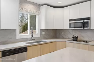 5 Washington Ave, Morganville, NJ 07751 - Photo 15