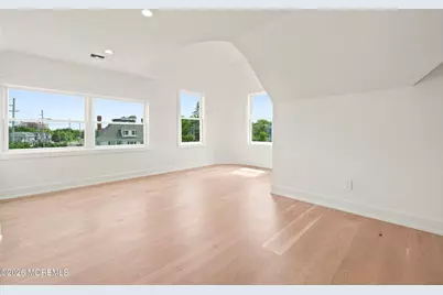 101 Franklin Avenue, Long Branch, NJ 07740 - Photo 21