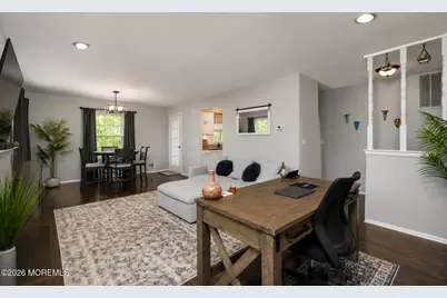 711 Wellington Place, Aberdeen Township, NJ 07747 - Photo 5