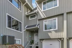 5 Island View Way, Sea Bright, NJ 07760 - Photo 1