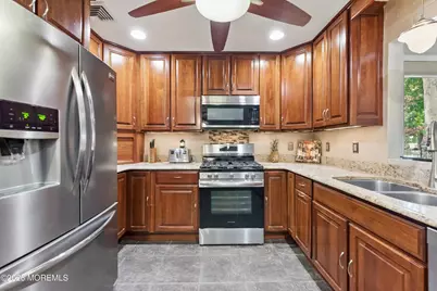 262 Arizona Drive, Brick, NJ 08723 - Photo 9