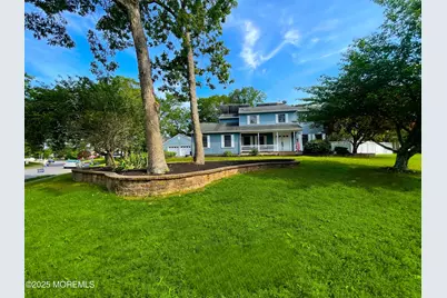 705 Princeton Road, Lanoka Harbor, NJ 08734 - Photo 5
