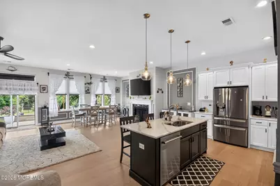 19 Magnolia Drive, Freehold, NJ 07728 - Photo 11