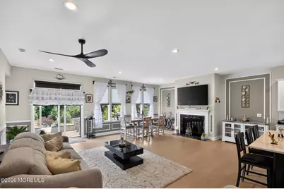 19 Magnolia Drive, Freehold, NJ 07728 - Photo 9