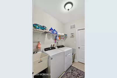 19 Magnolia Drive, Freehold, NJ 07728 - Photo 27