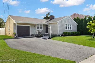 17 Sea Girt Avenue W, Manasquan, NJ 08736 - Photo 5