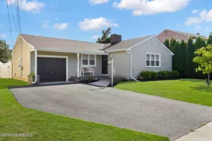 17 Sea Girt Ave W, Manasquan, NJ 08736 - Photo 5