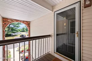 18-5 Augusta Ct, Freehold, NJ 07728 - Photo 3