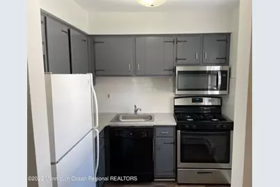 440 Cross Road #C4, Matawan, NJ 07747 - Photo 3