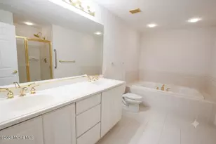 29 Village Dr, Eatontown, NJ 07724 - Photo 19