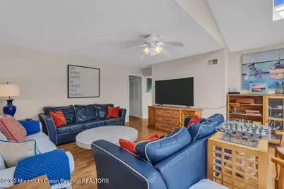 10 York Avenue, Spring Lake, NJ 07762 - Photo 9