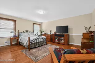 8 Rose Ct, Marlboro Township, NJ 07746 - Photo 15