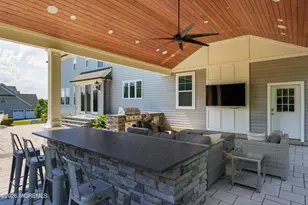 8 Legend Hollow Ct, Freehold, NJ 07728 - Photo 21