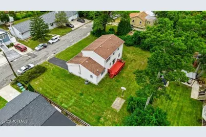 641 Ship Avenue, Beachwood, NJ 08722 - Photo 15