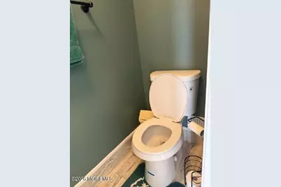 641 Ship Avenue, Beachwood, NJ 08722 - Photo 17