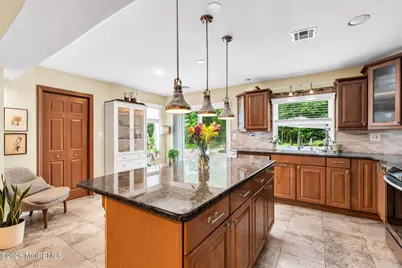28 Devon Drive, Manalapan Township, NJ 07726 - Photo 15
