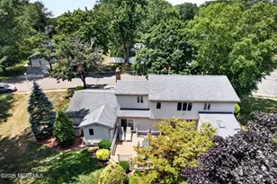 43 Georgian Bay Dr, Morganville, NJ 07751 - Photo 33