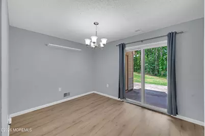 500 Begonia Court, Jackson, NJ 08527 - Photo 7