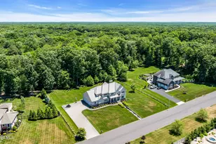 14 Barrister Ct, Freehold, NJ 07728 - Photo 3