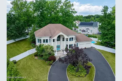 376 Morristown Road, Matawan, NJ 07747 - Photo 3