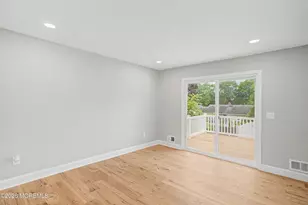 9 Campbell Dr, Eatontown, NJ 07724 - Photo 25