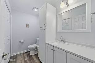 11B John Hancock Dr, Monroe Township, NJ 08831 - Photo 21