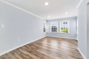 11B John Hancock Dr, Monroe Township, NJ 08831 - Photo 17