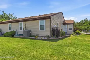 11B John Hancock Dr, Monroe Township, NJ 08831 - Photo 27