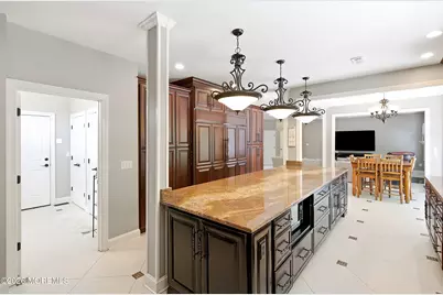 98 Summit Drive, Freehold, NJ 07728 - Photo 21