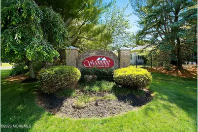 98 Summit Drive, Freehold, NJ 07728 - Photo 53