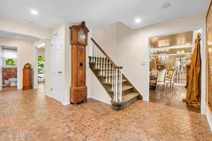 34 Kingsley Dr, Manalapan Township, NJ 07726 - Photo 15