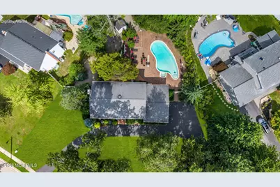 34 Kingsley Drive, Manalapan Township, NJ 07726 - Photo 7