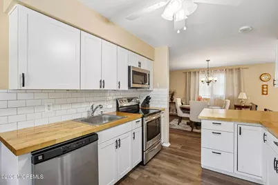 47 Hartford Road, Whiting, NJ 08759 - Photo 9