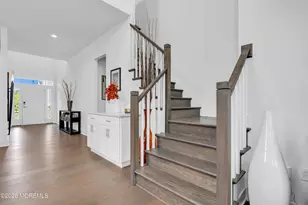 14 Sofia Dr, Manalapan Township, NJ 07726 - Photo 5