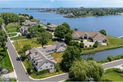 68 Gooseneck Point Road, Oceanport, NJ 07757 - Photo 17