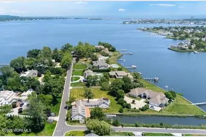 68 Gooseneck Point Road, Oceanport, NJ 07757 - Photo 13