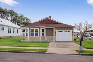 199 Canterbury Ln, Toms River Township, NJ 08757 - Photo 1